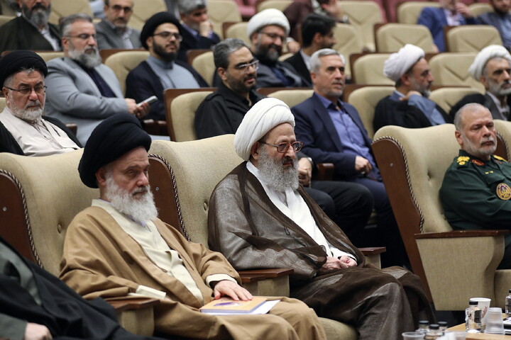 تصاویر/ بیست‌وهفتمین همایش کتاب سال حوزه و نهمین جشنواره مقالات علمی حوزه