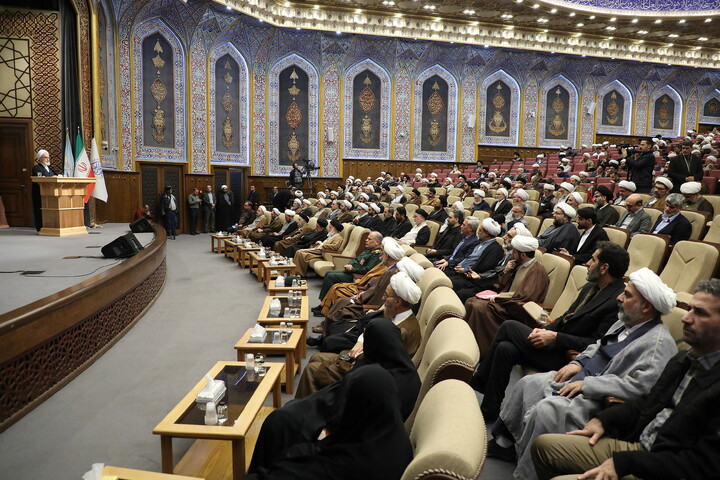 تصاویر/ بیست‌وهفتمین همایش کتاب سال حوزه و نهمین جشنواره مقالات علمی حوزه