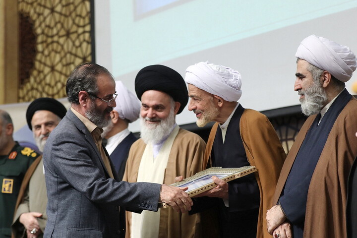 تصاویر/ بیست‌وهفتمین همایش کتاب سال حوزه و نهمین جشنواره مقالات علمی حوزه