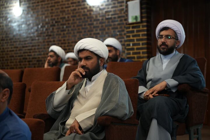 تصاویر/ اختتامیه دوره مراکز «معارف اسلام ناب» در کرمان
