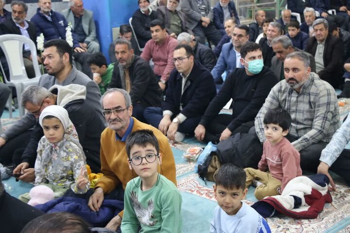 تصاویر / مراسم یادواره شهدای سگز آباد بویین زهرا برگزار شد