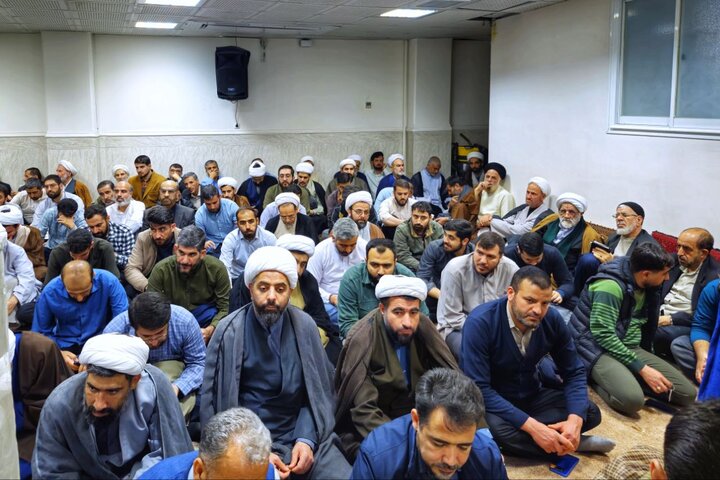 تصاویر/ دیدار طلاب و فضلای همدانی ساکن قم با نماینده ولی فقیه در استان همدان