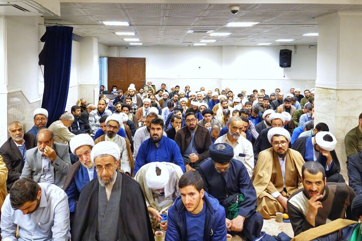 تصاویر/ دیدار طلاب و فضلای همدانی ساکن قم با نماینده ولی فقیه در استان همدان