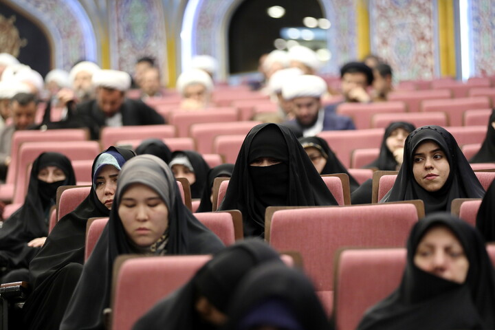 تصاویر/ حواشی بیست‌وهفتمین همایش کتاب سال حوزه و نهمین جشنواره مقالات علمی حوزه