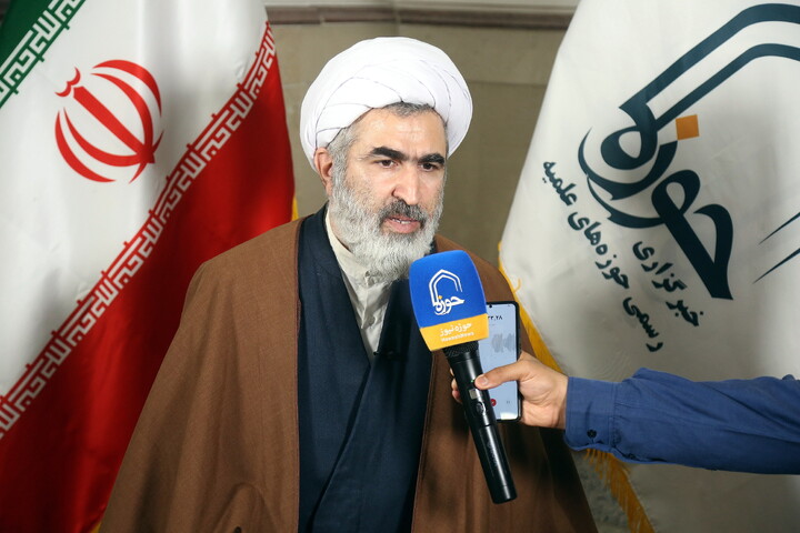 تصاویر/ حواشی بیست‌وهفتمین همایش کتاب سال حوزه و نهمین جشنواره مقالات علمی حوزه