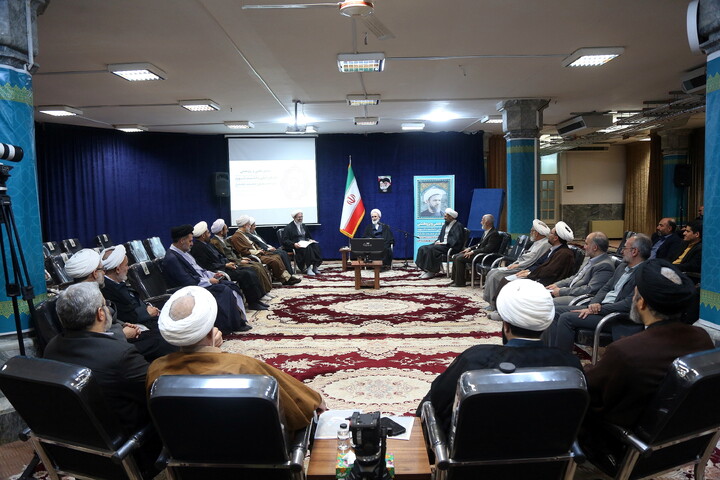 تصاویر/ دیدار اعضای کنگره ملی بزرگداشت شهید آیت‌ الله مفتح با آیت الله اعرافی