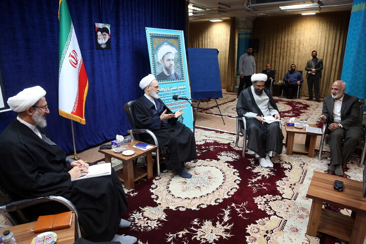 تصاویر/ دیدار اعضای کنگره ملی بزرگداشت شهید آیت‌ الله مفتح با آیت الله اعرافی