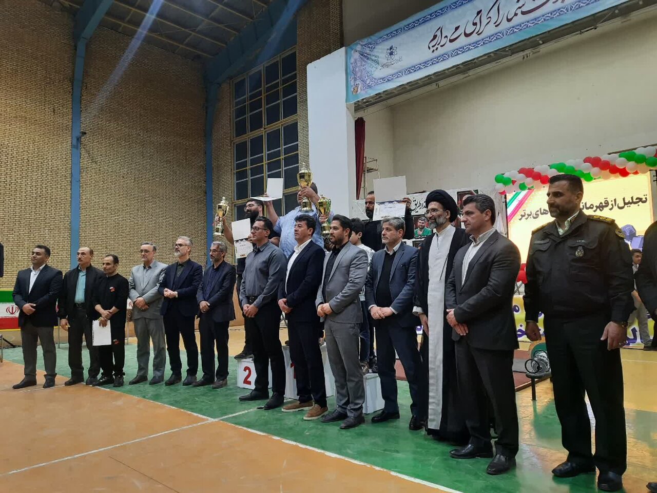 یادواره شهدا خدمت و اقتدار در کاشان برگزار شد + عکس