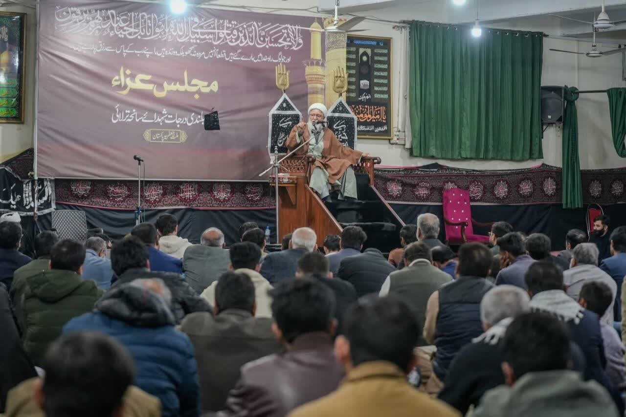 سانحہ مسجد خدیجہ الکبری ترلائی کلاں کے شہداء کی بلندی درجات کے لئے مجلس ترحیم کا انعقاد / قائد ملت جعفریہ کی شرکت