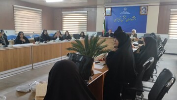 تصاویر/ برگزاری جلسه «سفیران قرآن» در نوبران