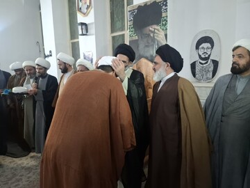 جشن عمامه‌گذاری طلاب مدارس علمیه آیت‌الله اعتمادی کاشان برگزار شد