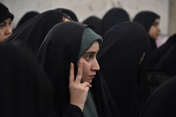 تصاویر / سخنرانی حجت‌الاسلام محمدحسین راجی در جمع طلاب خواهر معتکف حرم رضوی