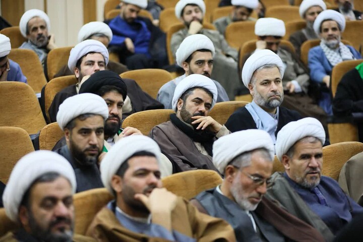 تصاویر /  نشست فصلی ائمه جماعات دستگاه‌های اجرایی استان