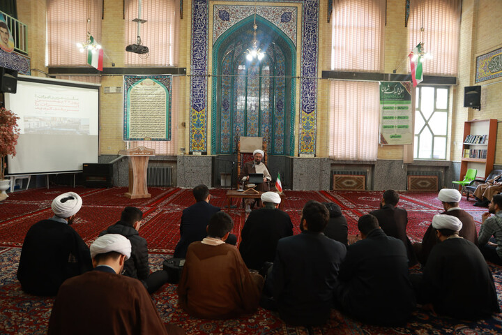 تصاویر / جلسه درس اخلاق ویژه طلاب مدرسه علمیه آیت الله آخوند(ره)