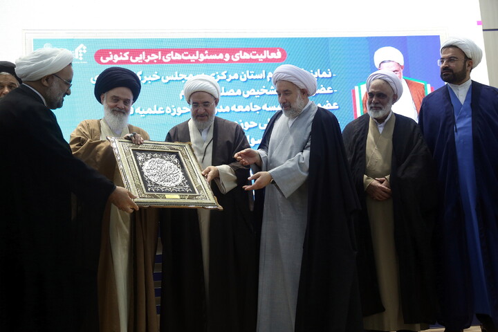 تصاویر/ اختتامیه بیست و هفتمین جشنواره بین المللی پژوهشی شیخ طوسی
