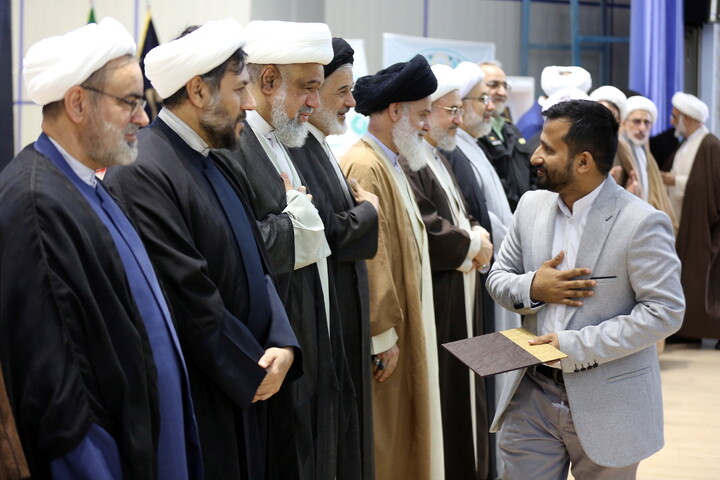 تصاویر/ اختتامیه بیست و هفتمین جشنواره بین المللی پژوهشی شیخ طوسی