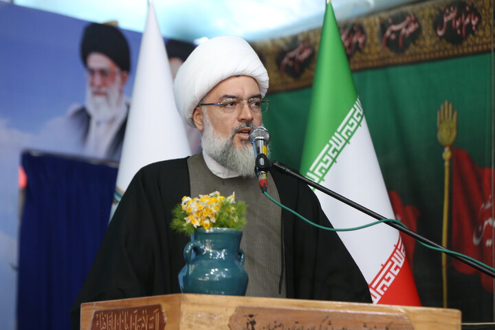 روحانیت در میدان جنگ روایت‌ها مسئولیتی بی‌بدیل بر عهده دارد