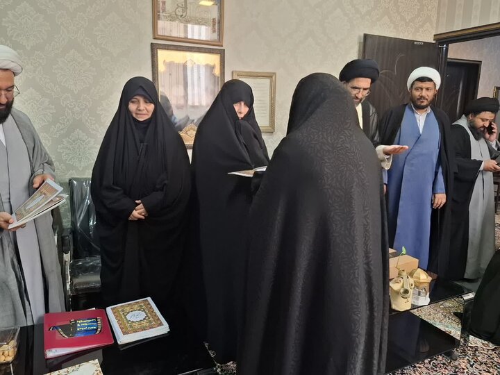 تجلیل پژوهشگران برتر حوزه علمیه خواهران کاشان و آران وبیدگل