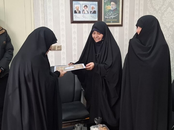 تجلیل پژوهشگران برتر حوزه علمیه خواهران کاشان و آران وبیدگل