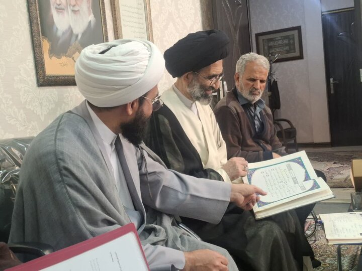 تجلیل پژوهشگران برتر حوزه علمیه خواهران کاشان و آران وبیدگل