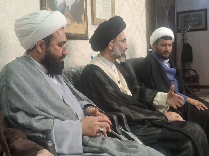 تجلیل پژوهشگران برتر حوزه علمیه خواهران کاشان و آران وبیدگل