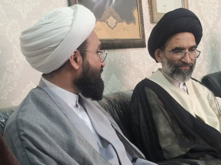 تجلیل پژوهشگران برتر حوزه علمیه خواهران کاشان و آران وبیدگل