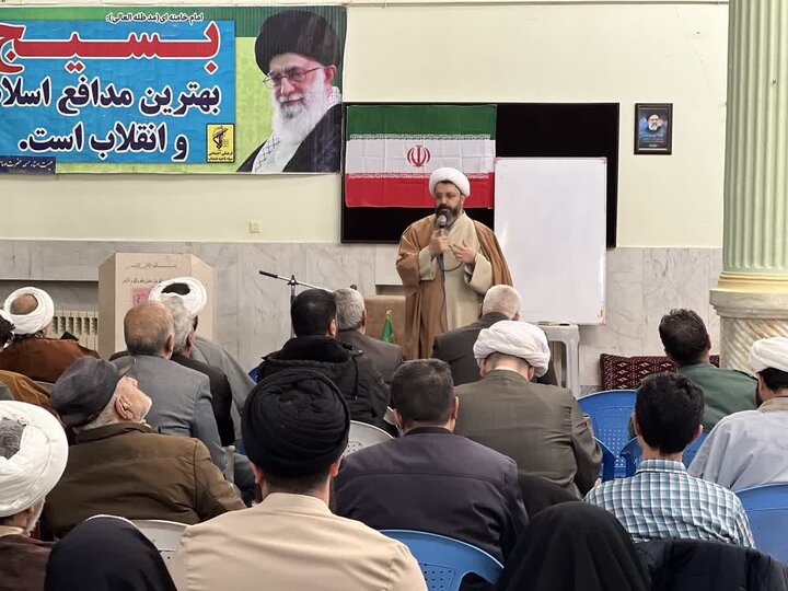 تصاویر/کارگاه توانمندسازی امامان و کنشگران مسجدی شهرستان خنداب