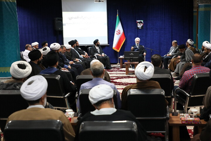 تصاویر/ نشست مسئولان استانی موقوفات و منافع پایدار حوزه های علمیه با حضور آیت الله اعرافی