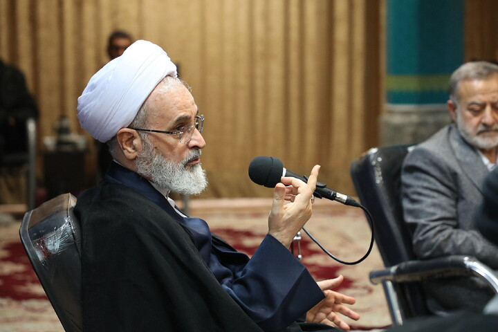 تصاویر/ نشست مسئولان استانی موقوفات و منافع پایدار حوزه های علمیه با حضور آیت الله اعرافی