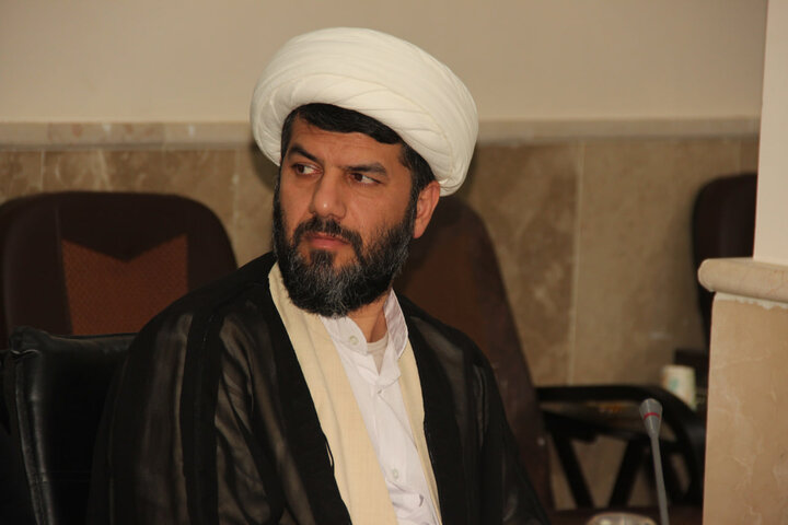 تصاویر / دیدار استاندار قزوین با مدیر حوزه علمیه ،ومدیران مدارس علمیه استان