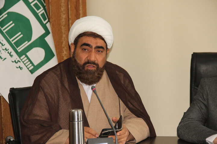 تصاویر / دیدار استاندار قزوین با مدیر حوزه علمیه ،ومدیران مدارس علمیه استان