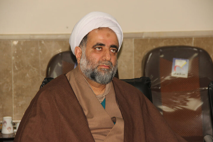 تصاویر / دیدار استاندار قزوین با مدیر حوزه علمیه ،ومدیران مدارس علمیه استان