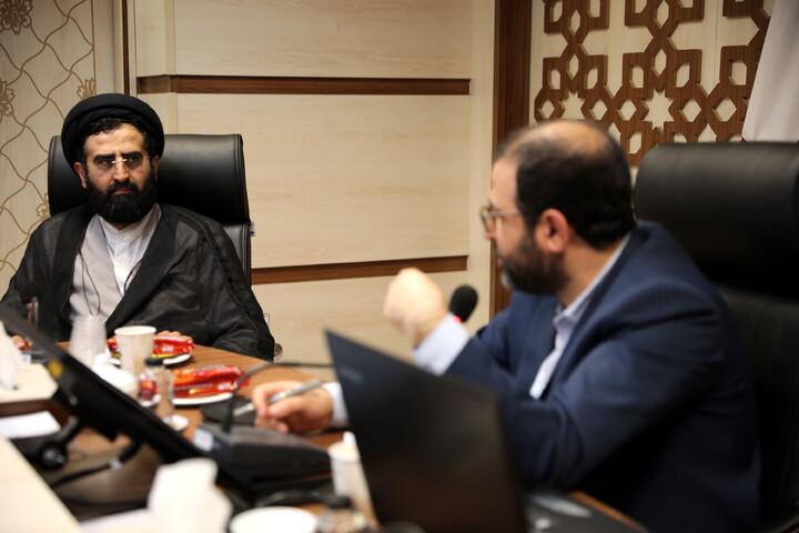 تصاویر/جلسه هم اندیشی سالانه مسئولان موقوفات و منابع پایدار استان ها و مناطق و همچنین نشست دبیران خیرین استانی