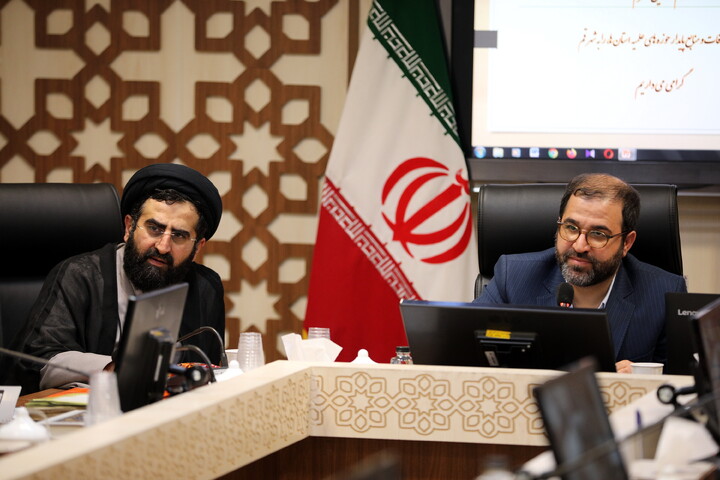 تصاویر/جلسه هم اندیشی سالانه مسئولان موقوفات و منابع پایدار استان ها و مناطق و همچنین نشست دبیران خیرین استانی