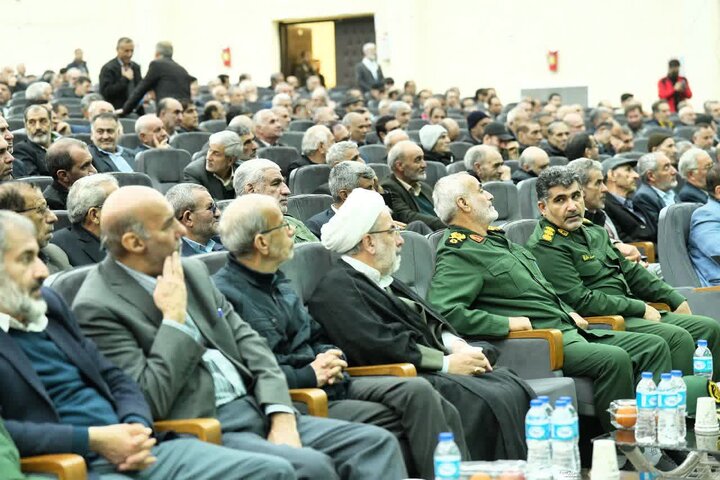 تصاویر/گردهمایی پیشکسوتان سپاه لرستان