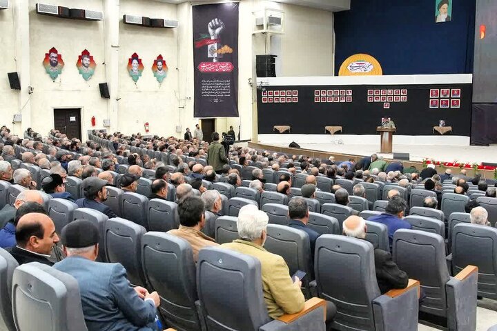 تصاویر/گردهمایی پیشکسوتان سپاه لرستان