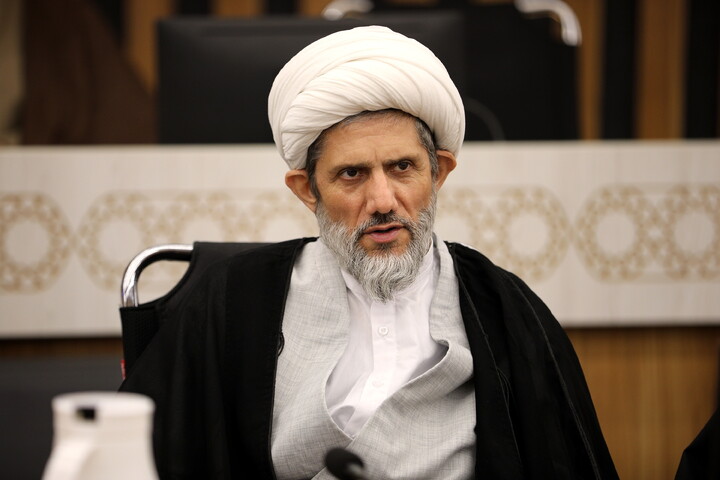 تصاویر/دوره دانش افزایی مدیران مدارس حوزه علمیه قم - مشهد مقدس - نقش مدیران مدارس علمیه در تحقق حوزه پیشرو و سر آمد با برش مدارس علمیه