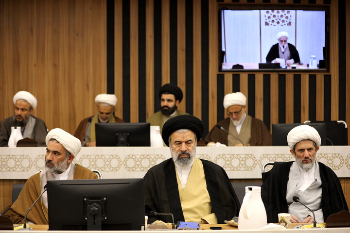 تصاویر/دوره دانش افزایی مدیران مدارس حوزه علمیه قم - مشهد مقدس - نقش مدیران مدارس علمیه در تحقق حوزه پیشرو و سر آمد با برش مدارس علمیه