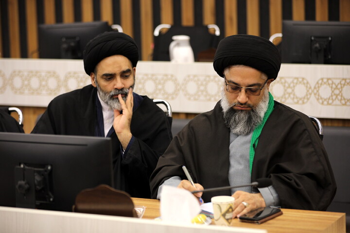 تصاویر/دوره دانش افزایی مدیران مدارس حوزه علمیه قم - مشهد مقدس - نقش مدیران مدارس علمیه در تحقق حوزه پیشرو و سر آمد با برش مدارس علمیه