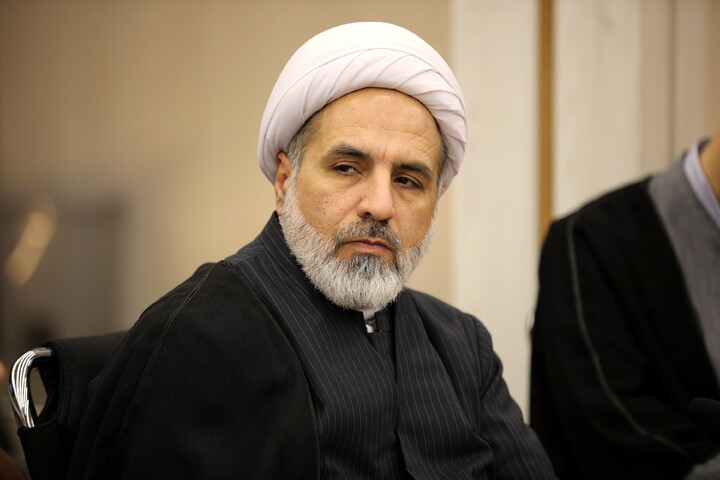 تصاویر/دوره دانش افزایی مدیران مدارس حوزه علمیه قم - مشهد مقدس - نقش مدیران مدارس علمیه در تحقق حوزه پیشرو و سر آمد با برش مدارس علمیه