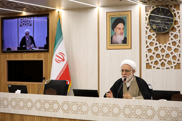 تصاویر/دوره دانش افزایی مدیران مدارس حوزه علمیه قم - مشهد مقدس - نقش مدیران مدارس علمیه در تحقق حوزه پیشرو و سر آمد با برش مدارس علمیه