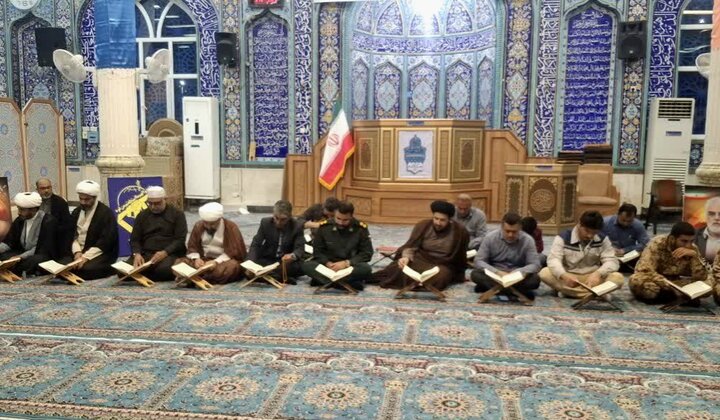 تصاویر/ محفل انس با قرآن در جزیره خارگ