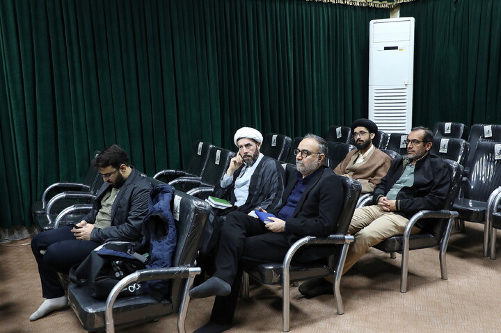 تصاویر/  آیین رونمایی از نخستین مجموعه ویدئویی «معرفی کتب درسی حوزه‌های علمیه»