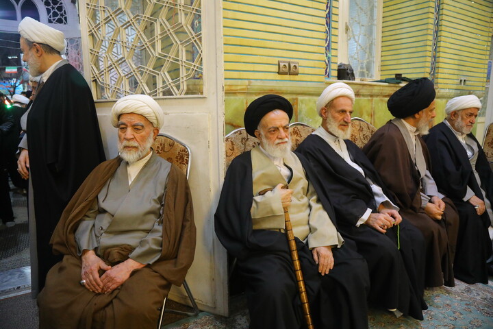 تصاویر / مراسم چهلمین روز ارتحال مرحوم آیت الله سید هادی سیستانی