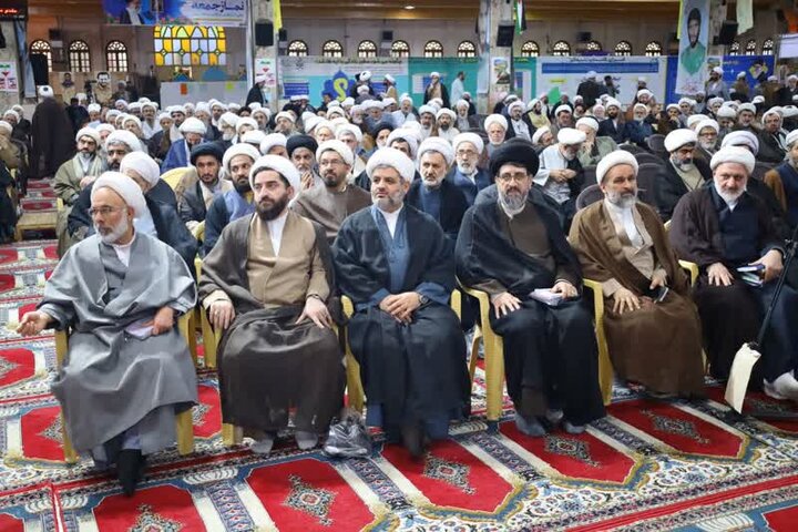 همایش طلایه داران منبر و محراب