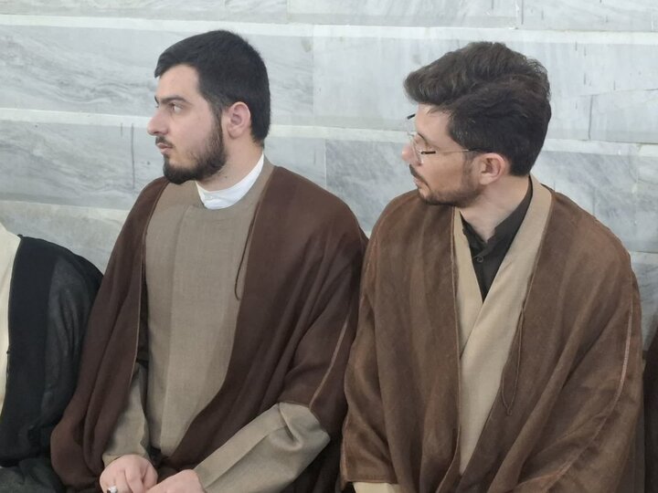 تصاویر/ آئین عمامه گذاری 11طلبه مدارس آیت الله اعتمادی کاشان