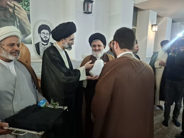 تصاویر/ آئین عمامه گذاری 11طلبه مدارس آیت الله اعتمادی کاشان