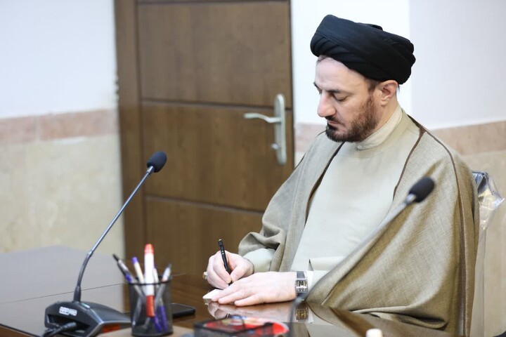 تصاویر/ جلسه بصیرتی با موضوع نقد قرآن بسندگی ویژه کادر مدارس یزد