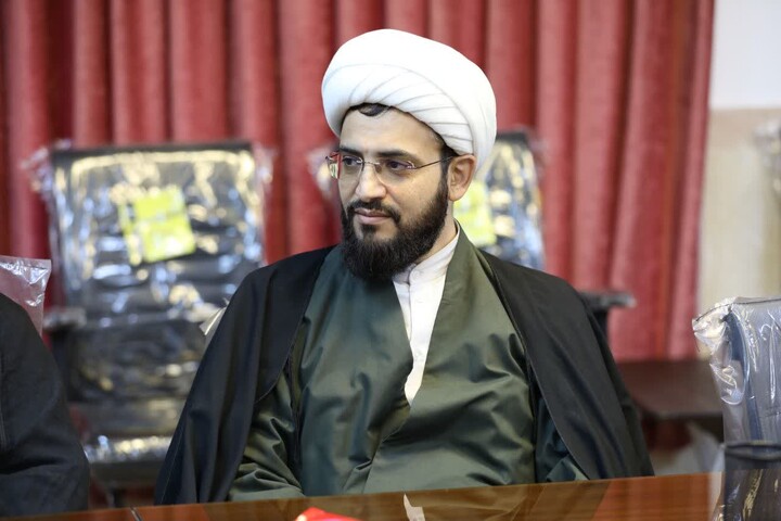 تصاویر/ جلسه بصیرتی با موضوع نقد قرآن بسندگی ویژه کادر مدارس یزد