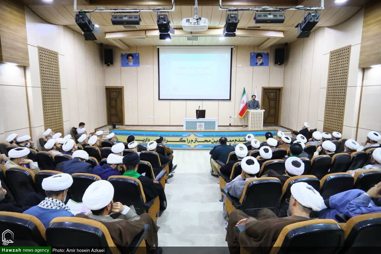 تصاویر /  نشست فصلی ائمه جماعات دستگاه‌های اجرایی استان